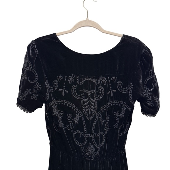 Love Johnny Was Velvet Maxi Dress Silk Embroidered Floral Holiday Party Black XS - Picture 10 of 12